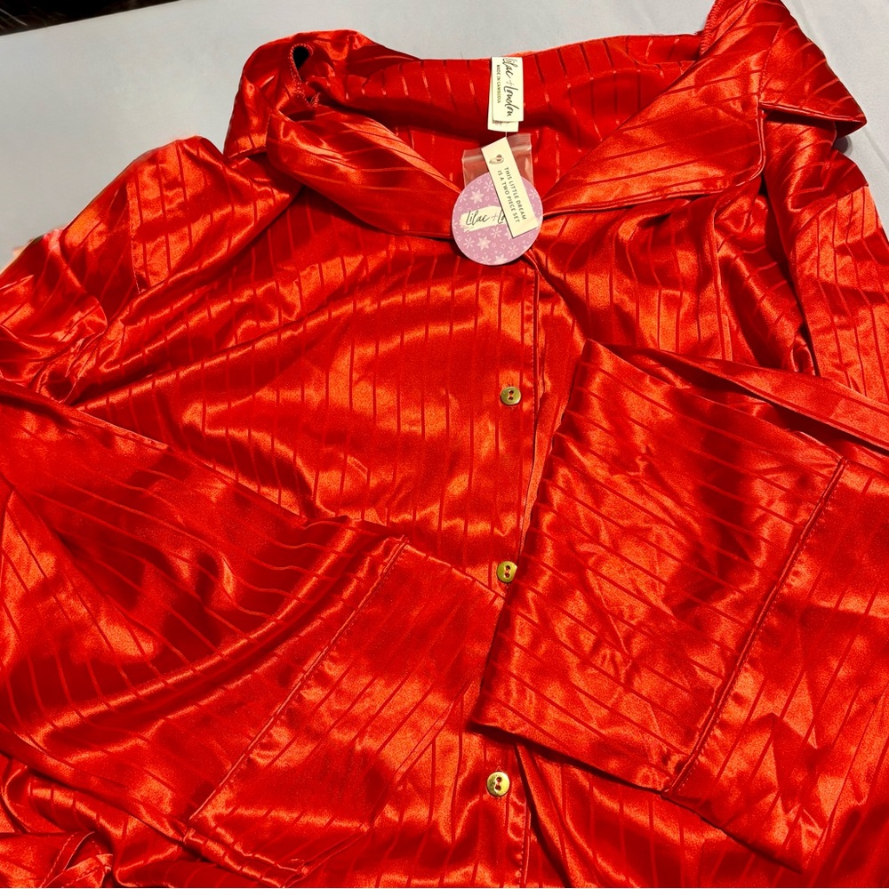 Lux Satin Red Women's Pajama Set - lilac and London